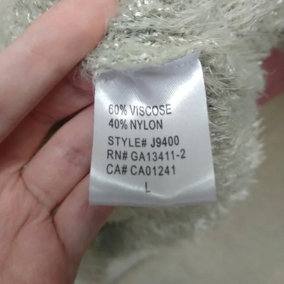 NWT Dolman Sleeve Beige Sweater from Boutique Staccato - Size Large - Picture 10 of 10